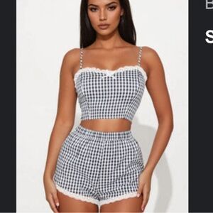 2 piece black and white stretchy gingham set.